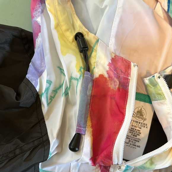 NWT Disney watercolor pullover (XL) and matching shorts (M) - Picture 7 of 14